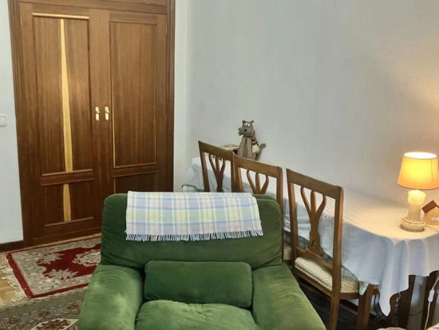 Habitación en alquiler en Segundo Ensanche, Iruñerria