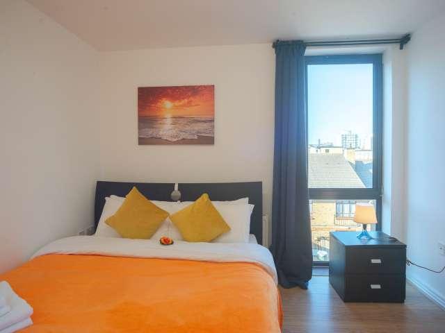 Room for rent in Poplar Grove, Greater London