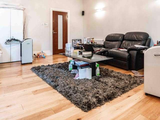 Room for rent in St. John's Wood, Greater London