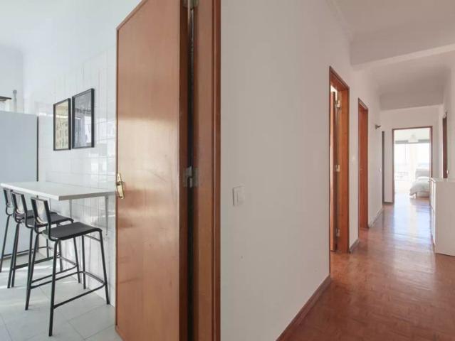 Quarto alugar em Avenidas Novas, Lisboa
