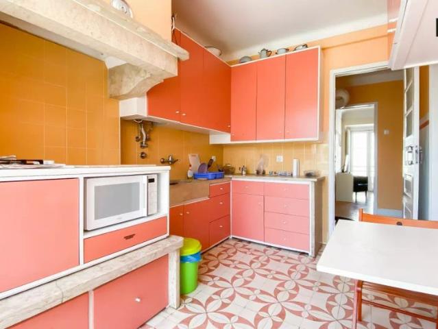 Quarto alugar em Avenidas Novas, Lisboa