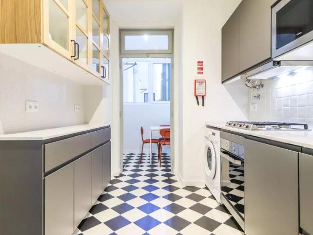 Quarto alugar em Avenidas Novas, Lisboa