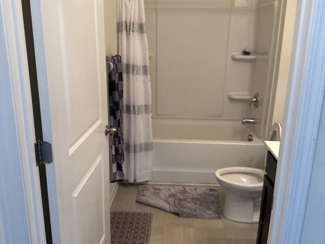 Room for rent in Harwood Knoll, Charlotte