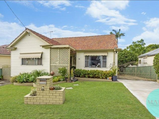 House for rent in Newcastle, Newcastle-Maitland