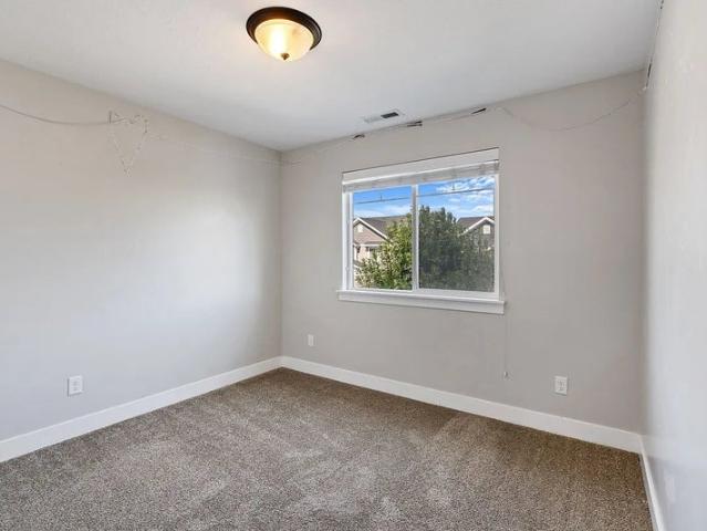 Room for rent in Lehi, Utah