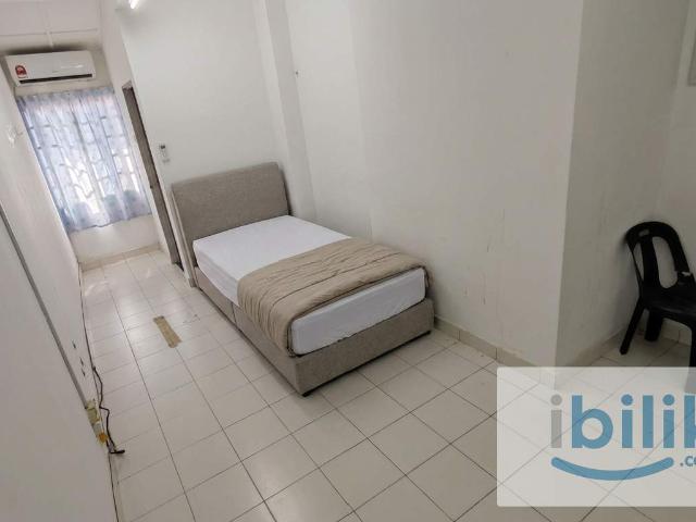 Room for rent in Petaling, Subang Jaya