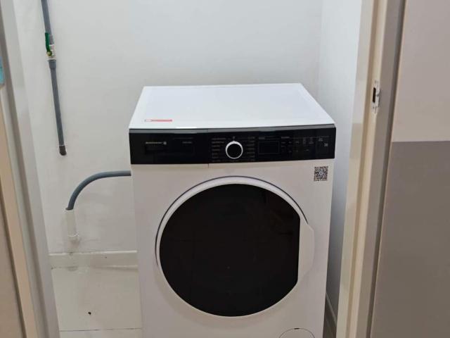 Room for rent in Petaling, Alam Impian