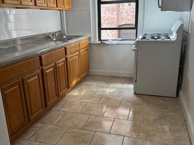 Room for rent in Arverne, New York