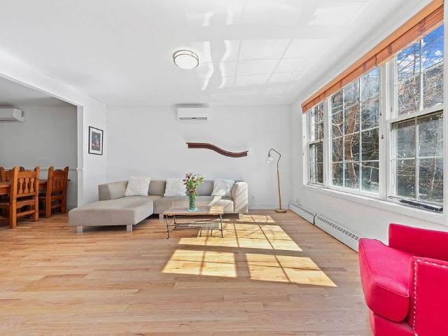 Room for rent in Arverne, New York