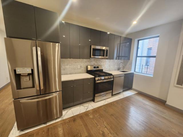 Room for rent in Arverne, New York