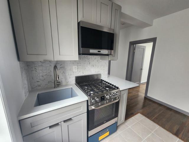 Room for rent in Arverne, New York