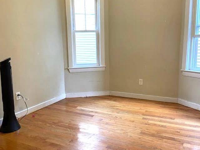 Room for rent in Dorchester, Boston
