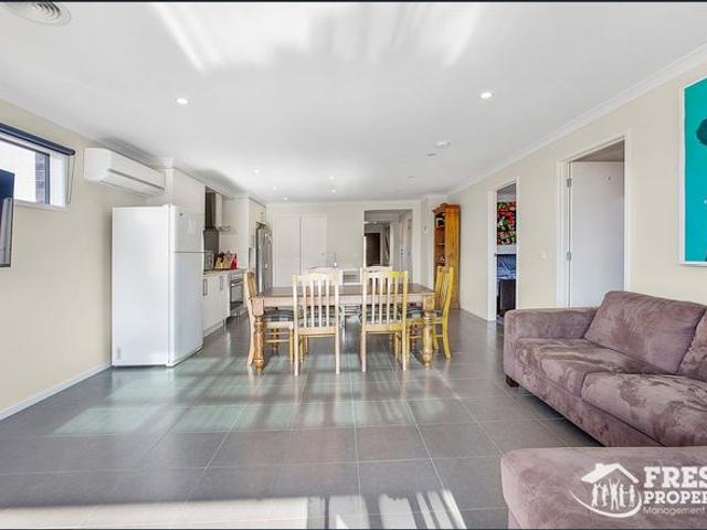 Room for rent in Geelong, Victoria