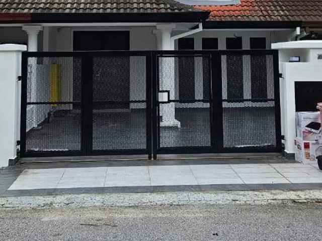 Room for rent in Petaling, Damansara Damai
