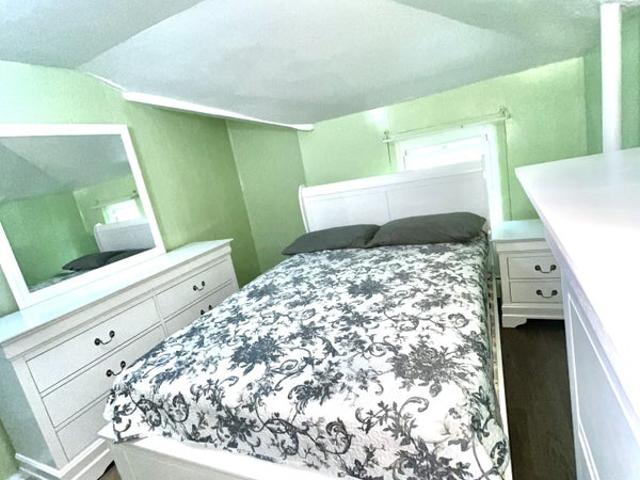 Room for rent in Arverne, New York