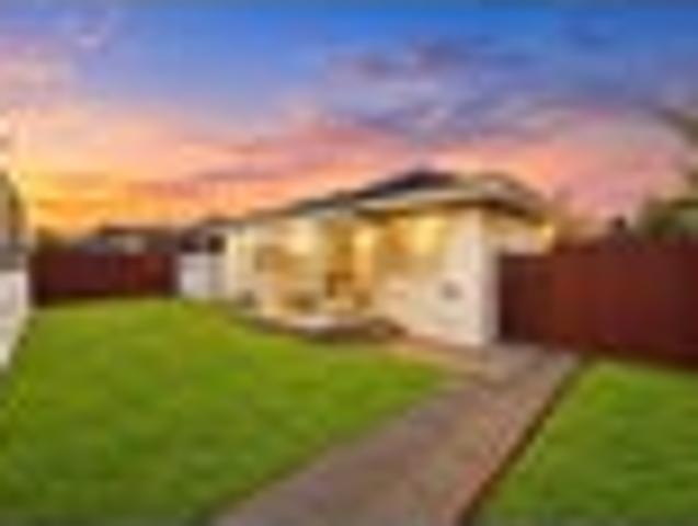 Townhouse for sale in Papatoetoe, Ōtara-Papatoetoe