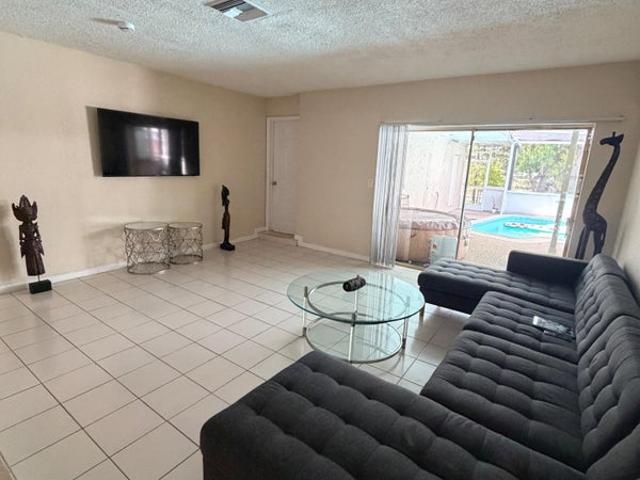 Room for rent in Miramar, Florida