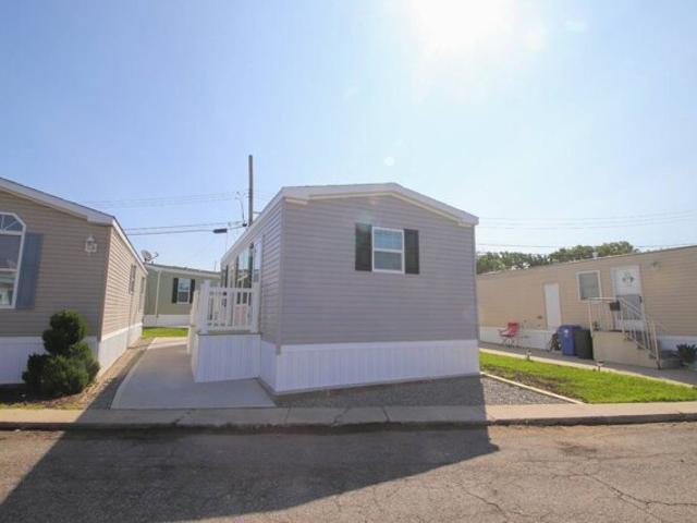 Property for sale in Carteret, New Jersey