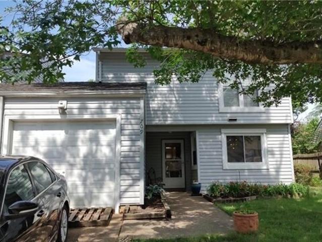 Condo for sale in Virginia Beach