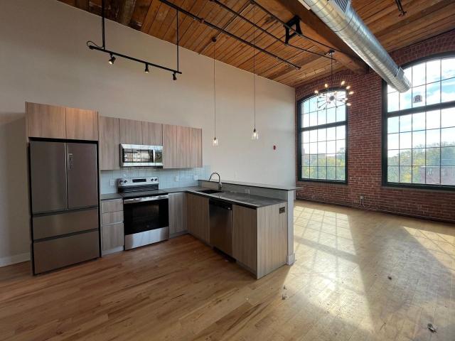Apartment for rent in Central Falls, Providence County