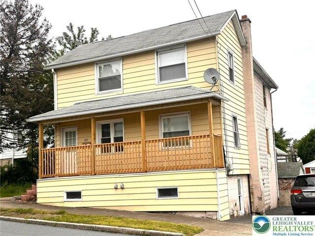 House for sale in Luzerne