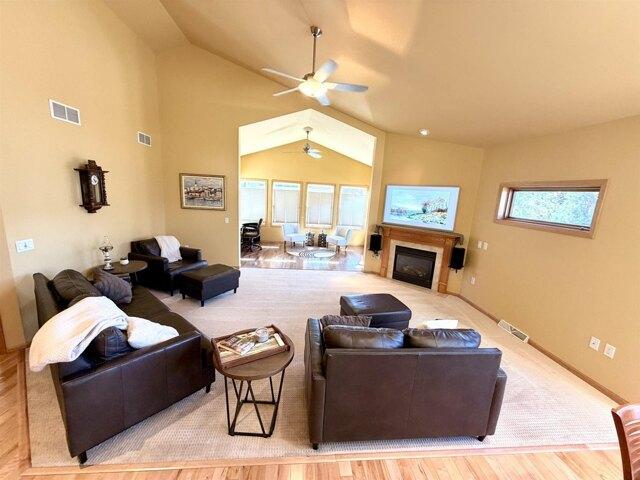 Condo for sale in Middleton, Wisconsin
