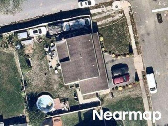 House for sale in Bohemia, New York