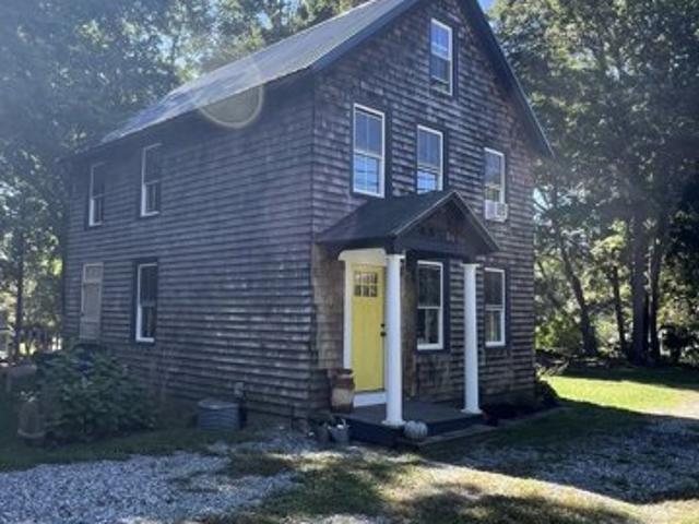 House for sale in Waterford, Connecticut