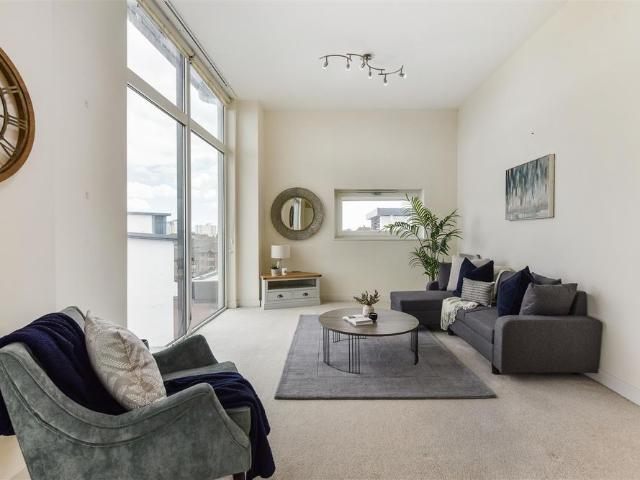 Apartment for rent in Priddy's Hard, Middlecroft