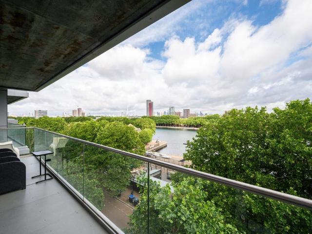 Apartment for rent in Rotherhithe, Greater London