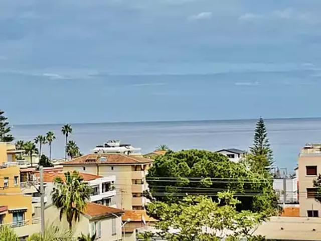 Appartement location à Nice, Roquebrune-cap-martin