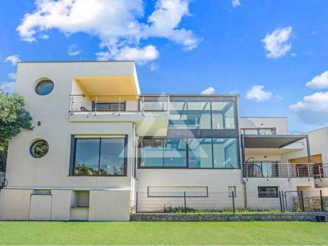 Maison location à Nice, Roquebrune-cap-martin
