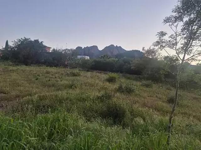 Terrain vente à Arrondissement de Draguignan, Roquebrune-sur-argens