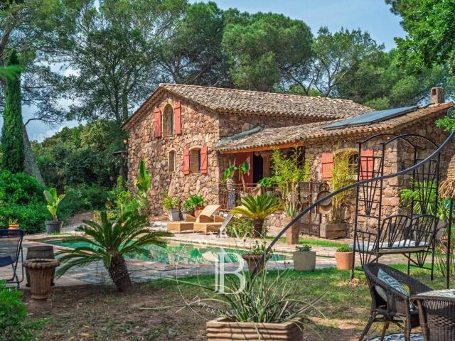 Maison vente à Arrondissement de Draguignan, Roquebrune-sur-argens