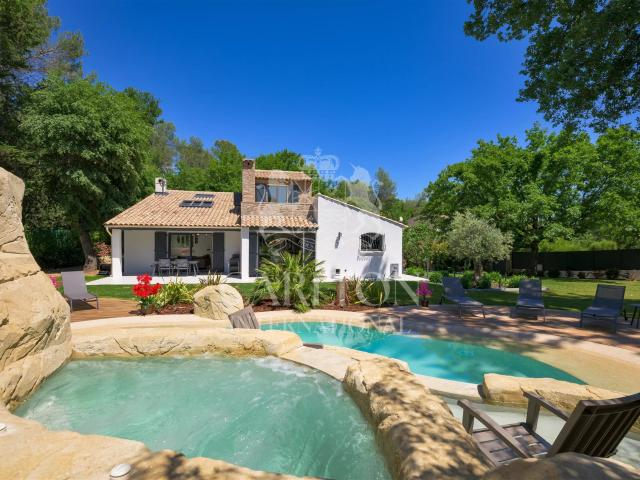 Maison vente à Grasse, Roquefort-les-pins