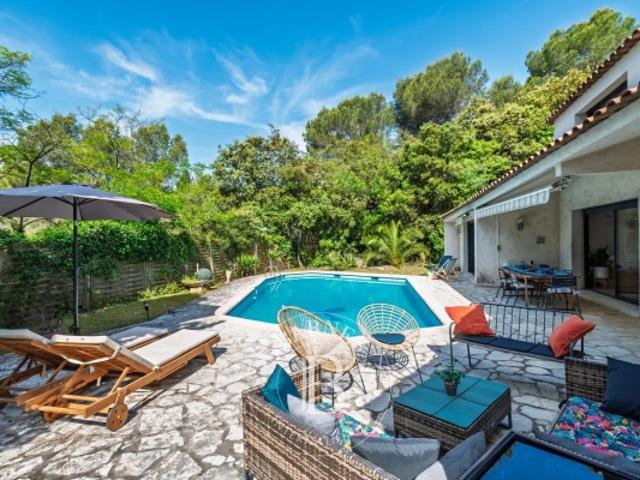 Maison vente à Grasse, Roquefort-les-pins