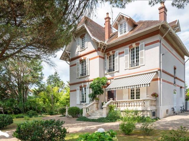 Maison vente à Roquefort