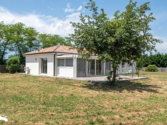 Maison vente à Roquefort