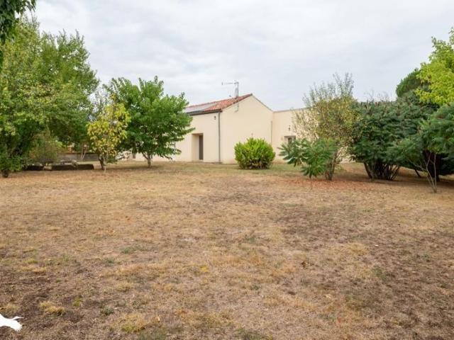 Maison vente à France métropolitaine, Roquefort