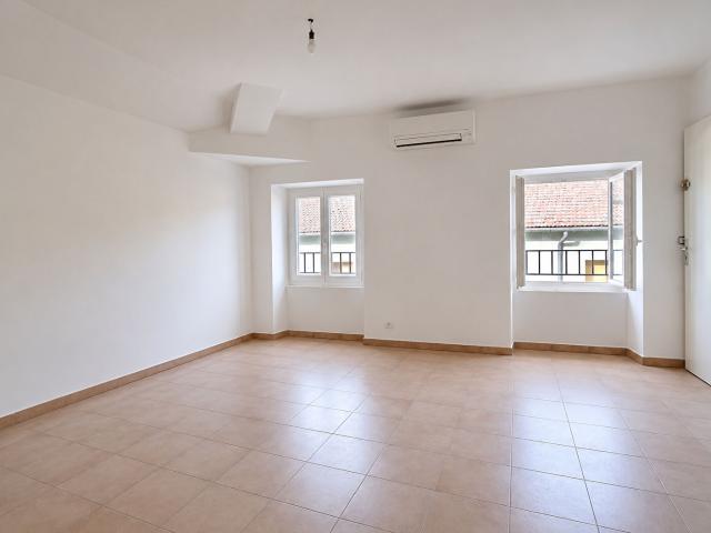 Appartement location à Nîmes, Roquemaure