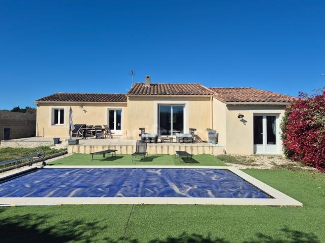 Maison vente à Nîmes, Roquemaure