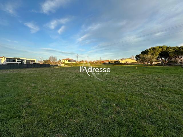 Terrain vente à Roques, Haute-Garonne