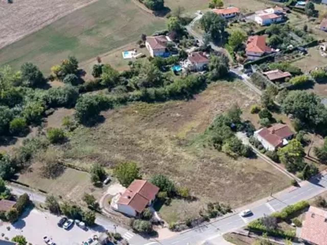 Terrain vente à Toulouse, Roquesérière