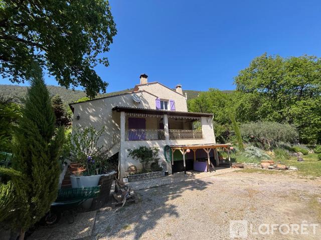 Maison vente à Nice, Roquesteron