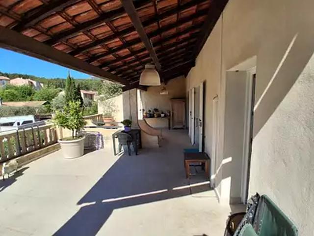 Maison vente à Marseille, Roquevaire