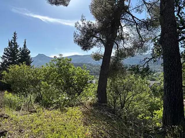 Terrain vente à France métropolitaine, Roquevaire