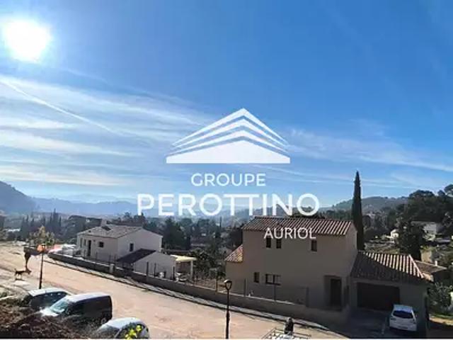 Terrain vente à France métropolitaine, Roquevaire