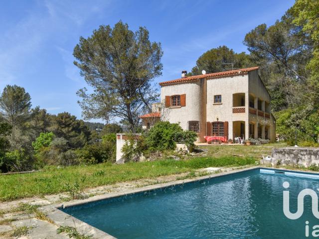 Maison vente à Marseille, Roquevaire