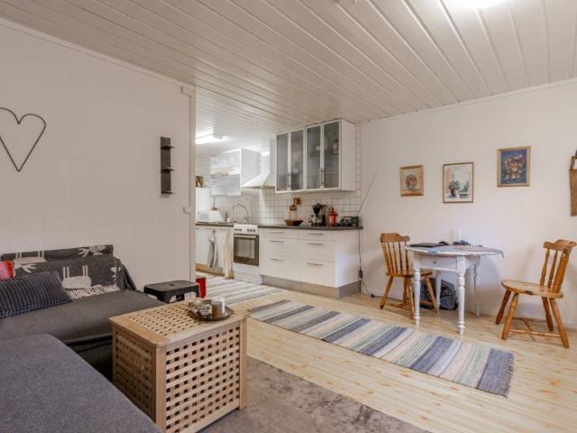 Hus hyra i Medskogen, Rörbäcksnäs
