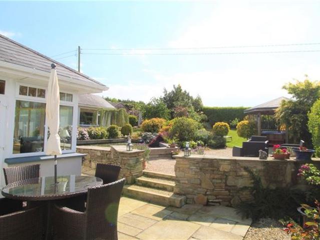 Detached House for sale in Loch Garman, North Tipperary